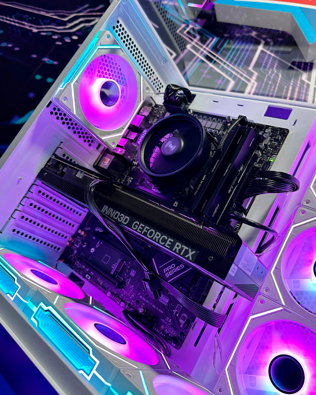 Combo Vulkan: Ryzen 7 8700F - Board B650 Pro WIFI - 16GB DDR5 - M.2 1TB - 700W 80+ Bronze - Monitor 27' 100Hz 1ms - Combo teclado y mouse