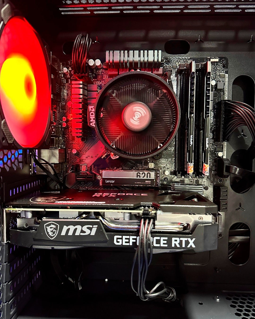 PC COMBO NEXUS/ Ryzen 5 5500-B450M-RAM16GB-SSD512GB-RTX3050 6GB/ Monitor 25"/ Teclado y Mouse RGB