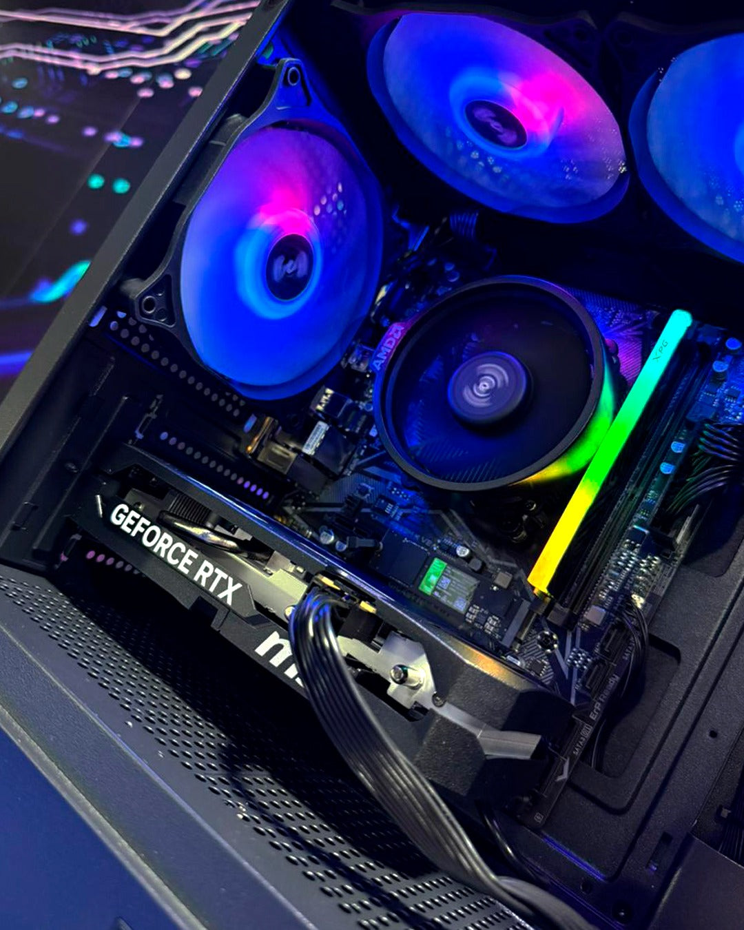 Torre Sharp: Ryzen 5 5500 - Board A520M - RAM 16GB - M.2 1TB - 650W 80+ White