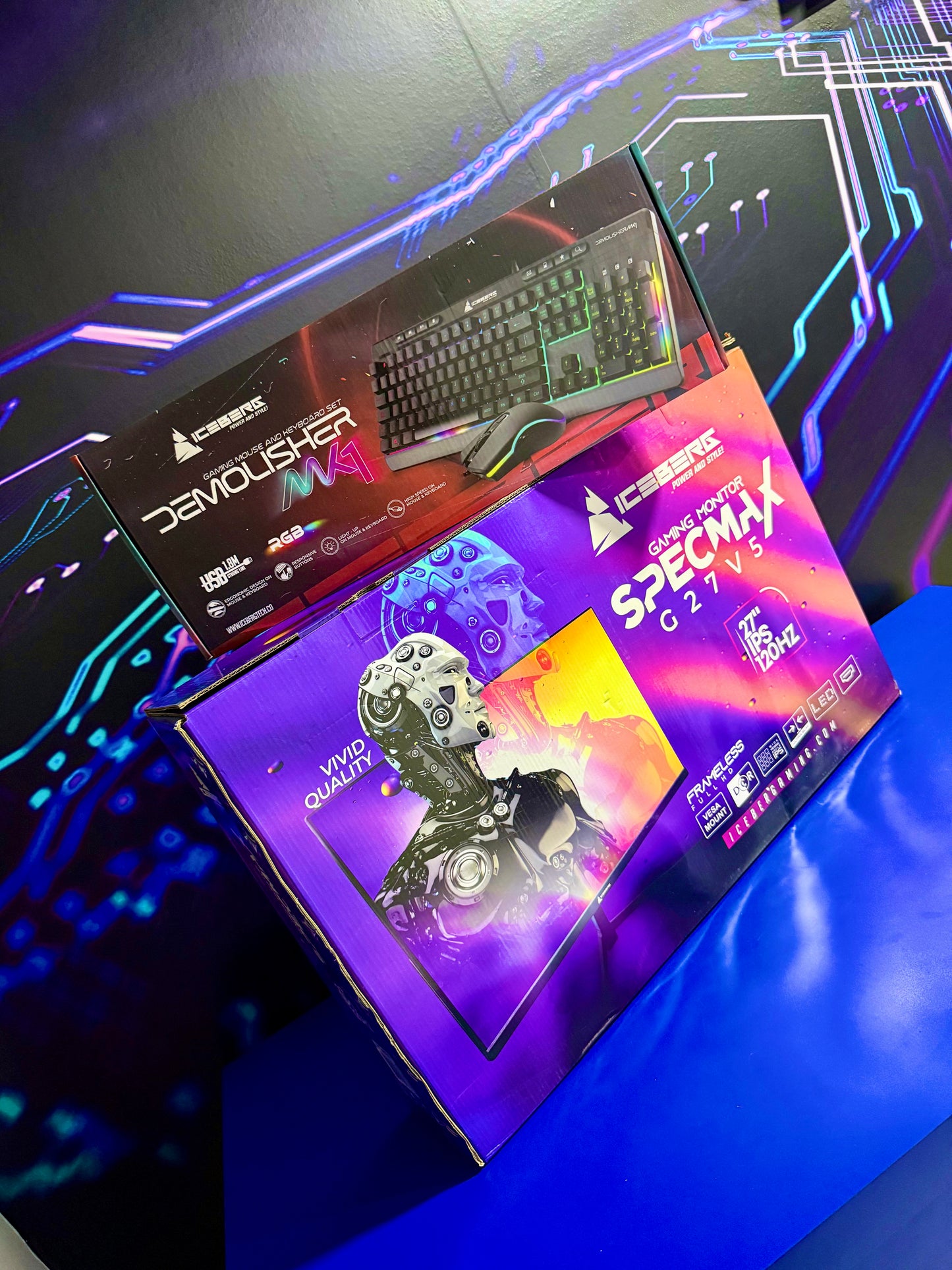 Combo Spartan: Ryzen 5 5500 - Board B550M Wifi - RAM DDR4 16GB - M.2 512GB - AMD RX 7600 8GB - Monitor 27' 120Hz FHD - Teclado y mouse