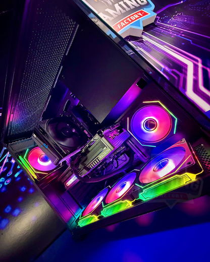Torre Carbon: Ryzen 5 9600X - Cooler con pantalla - Board B650M WIFI - 16GB DDR5 - M.2 512GB - RX 9070 12GB - 750W Bronze - Chasis Crystal Pulse