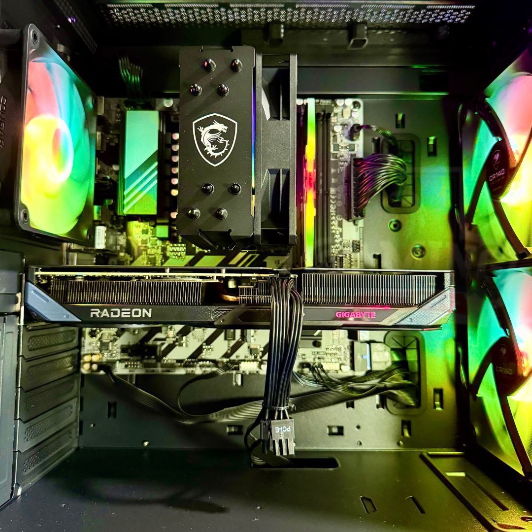 Torre Ranger: Ryzen 5 9600X - Cooler MSI - Board B650M - RAM 16GB DDR5 - M.2 500GB - RX 9060XT 16GB - 750W 80+ Bronze
