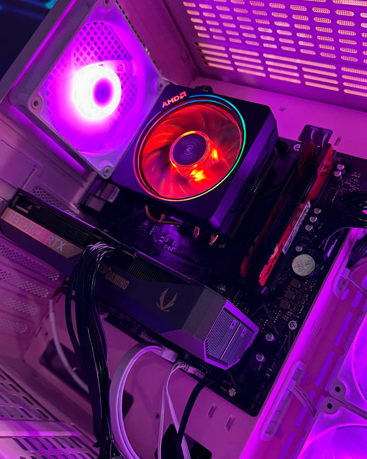 Torre Nevula: Ryzen 7 5800XT - Board B550M Wifi - RAM32GB - M.2 1TB - RTX 5060 8GB / 16GB