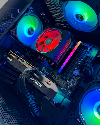 Combo Doom: Ryzen 7 5800XT - Board B550M Wifi - RAM 16GB - M.2 1TB - RTX 5060 8GB / RX 7600 - Monitor 25'' 200Hz - Teclado y mouse