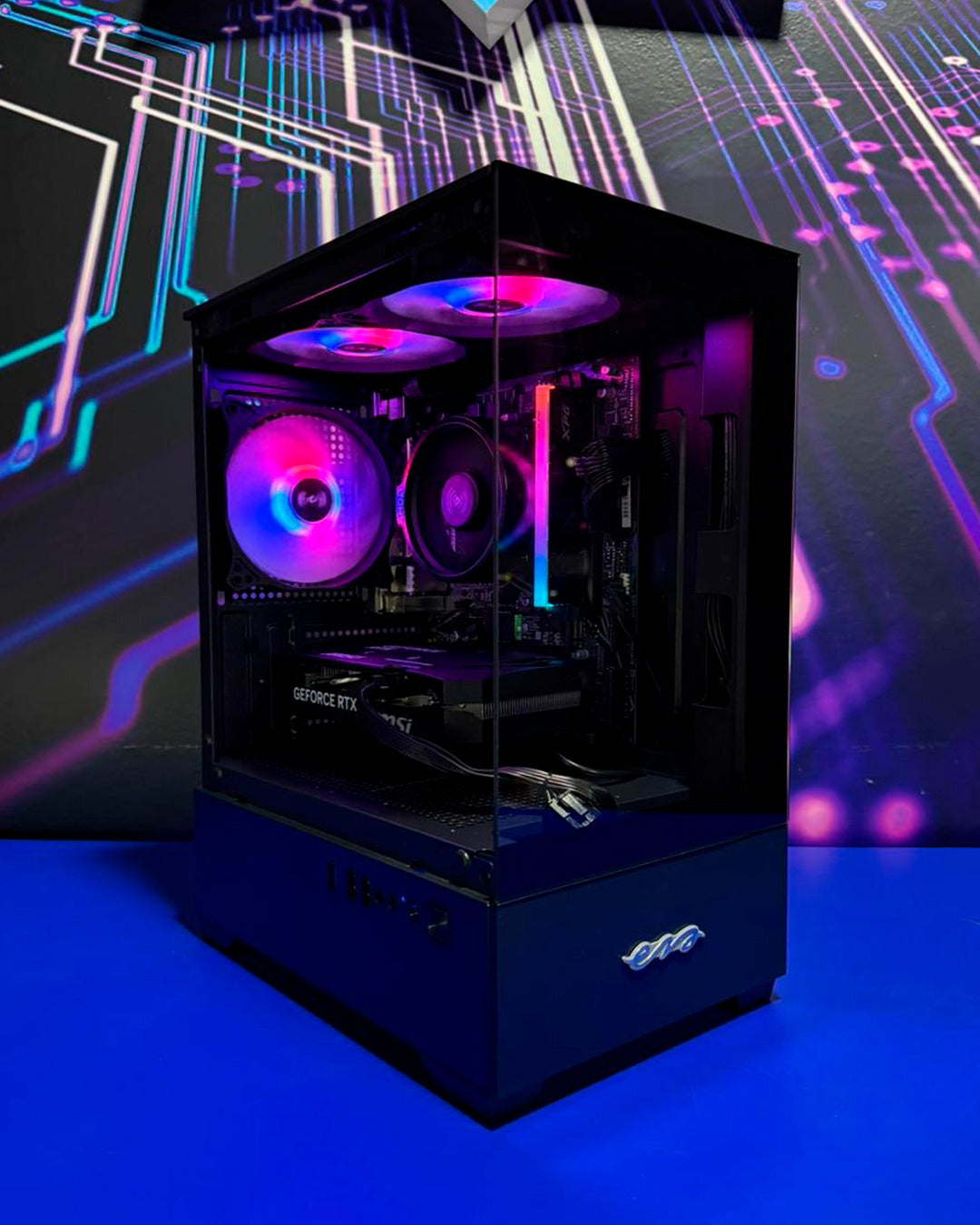 Torre Sharp: Ryzen 5 5500 - Board A520M - RAM 16GB - M.2 1TB - 650W 80+ White