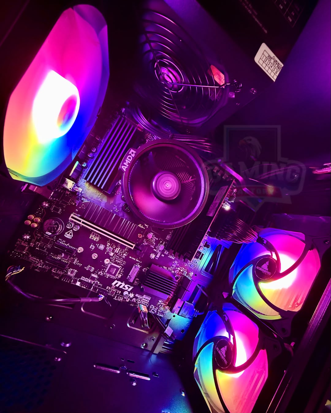Torre Alfa: Ryzen 7 5700G - Board B550M Wifi - RAM DDR4 16GB - M.2 512GB - Radeon Integrados